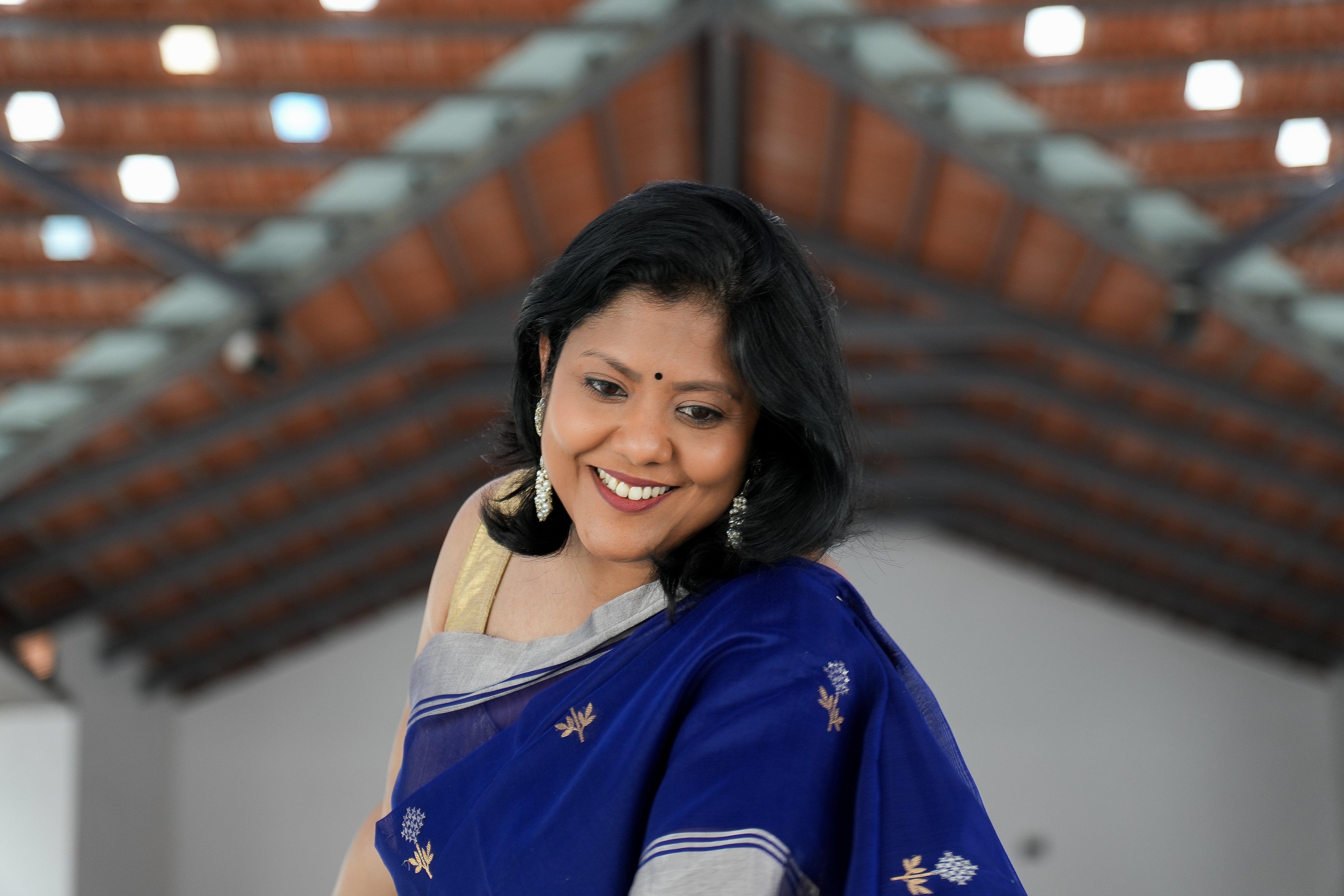 How to Choose the Right Saree for Your Body Type