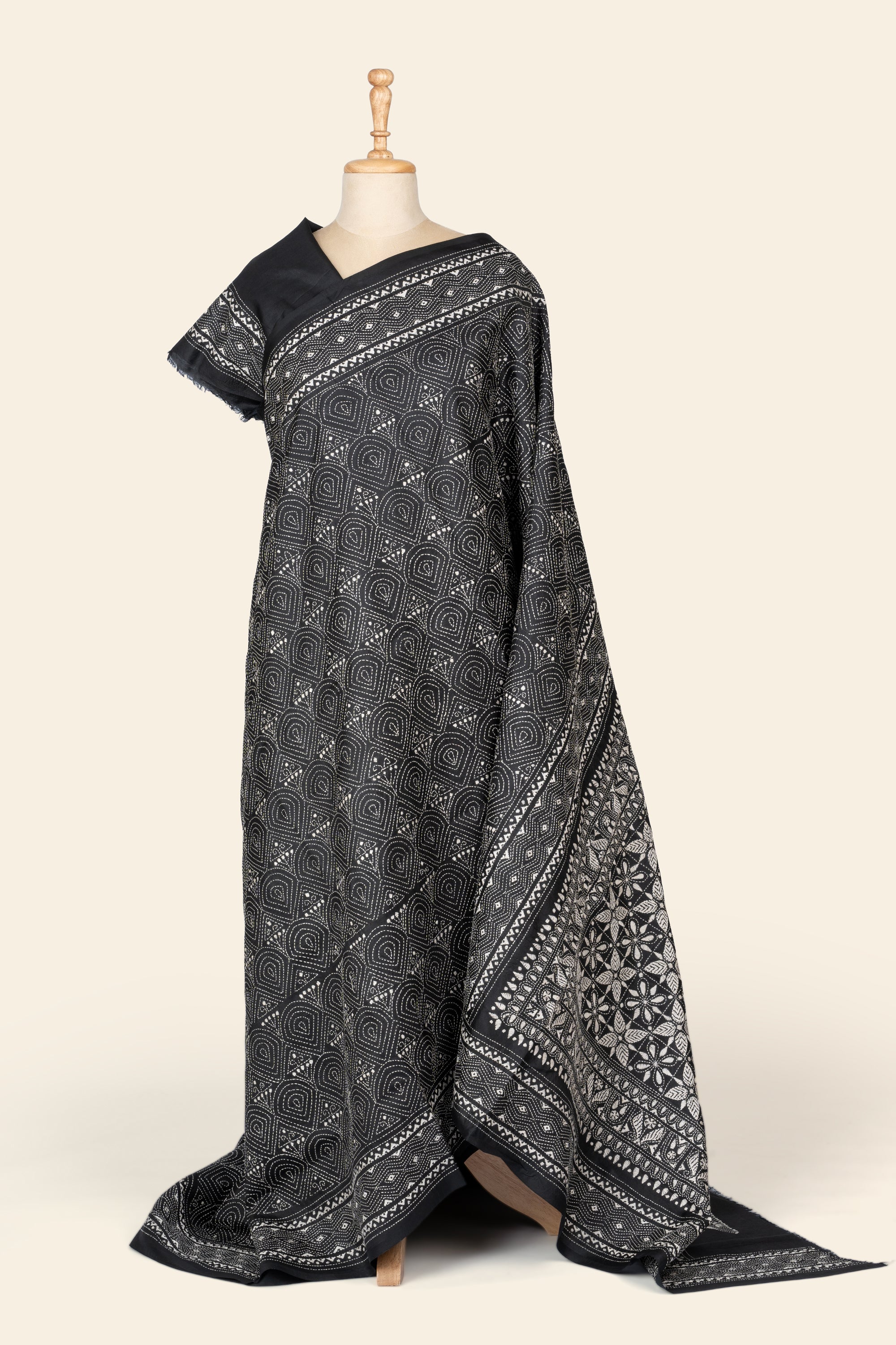 Black and White Bengal Kantha Stitch Pure Silk Saree