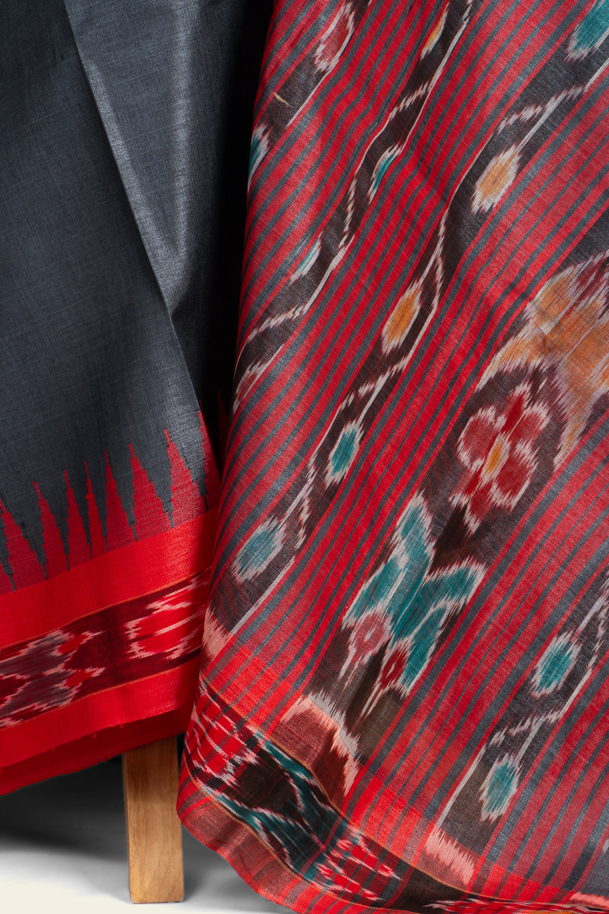Black and Red Sambalpuri Border Chhattisgarh Pure Tussar Silk Saree