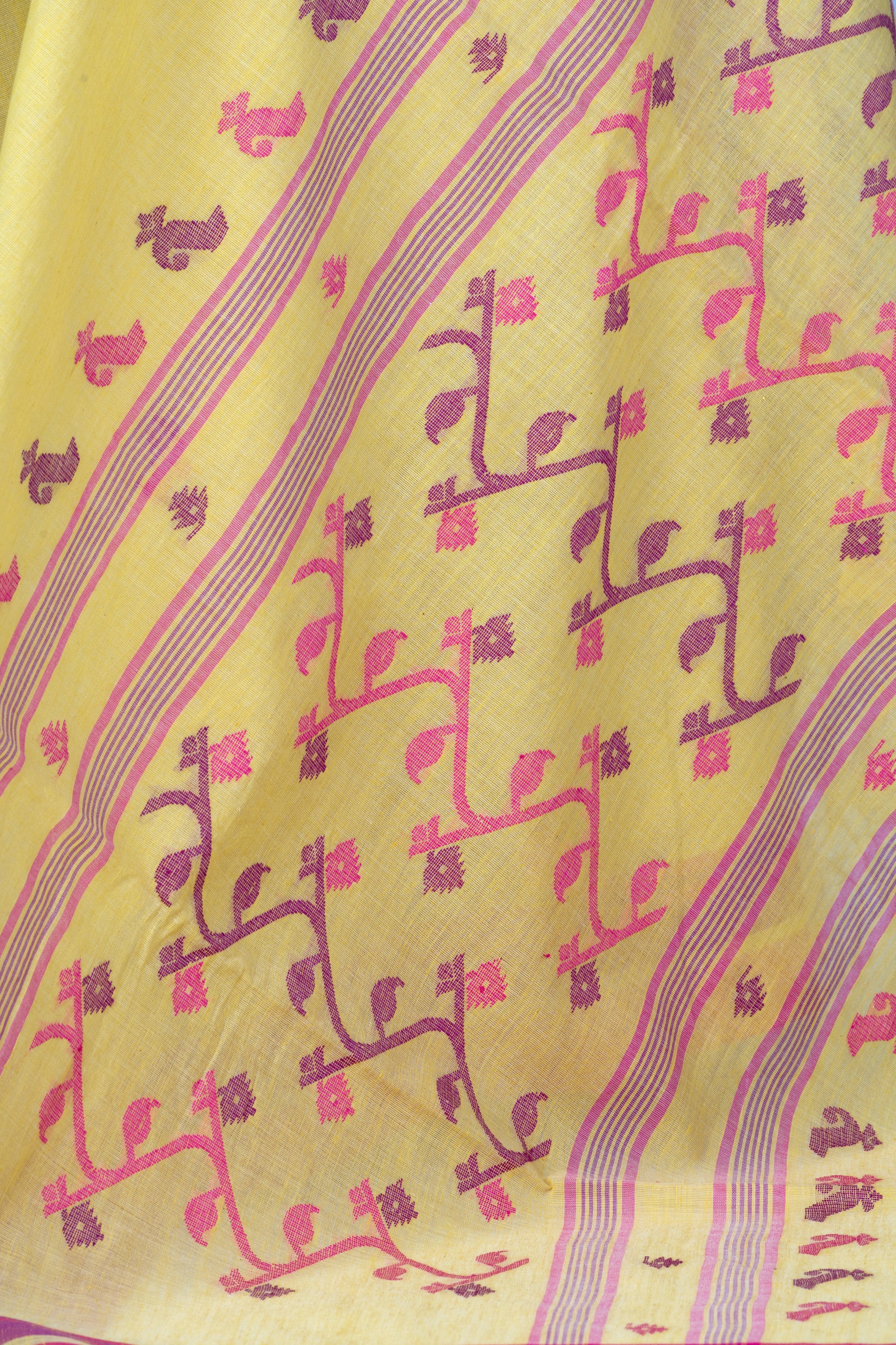 Lemon Yellow Handwoven Jamdani Bengal Cotton Saree