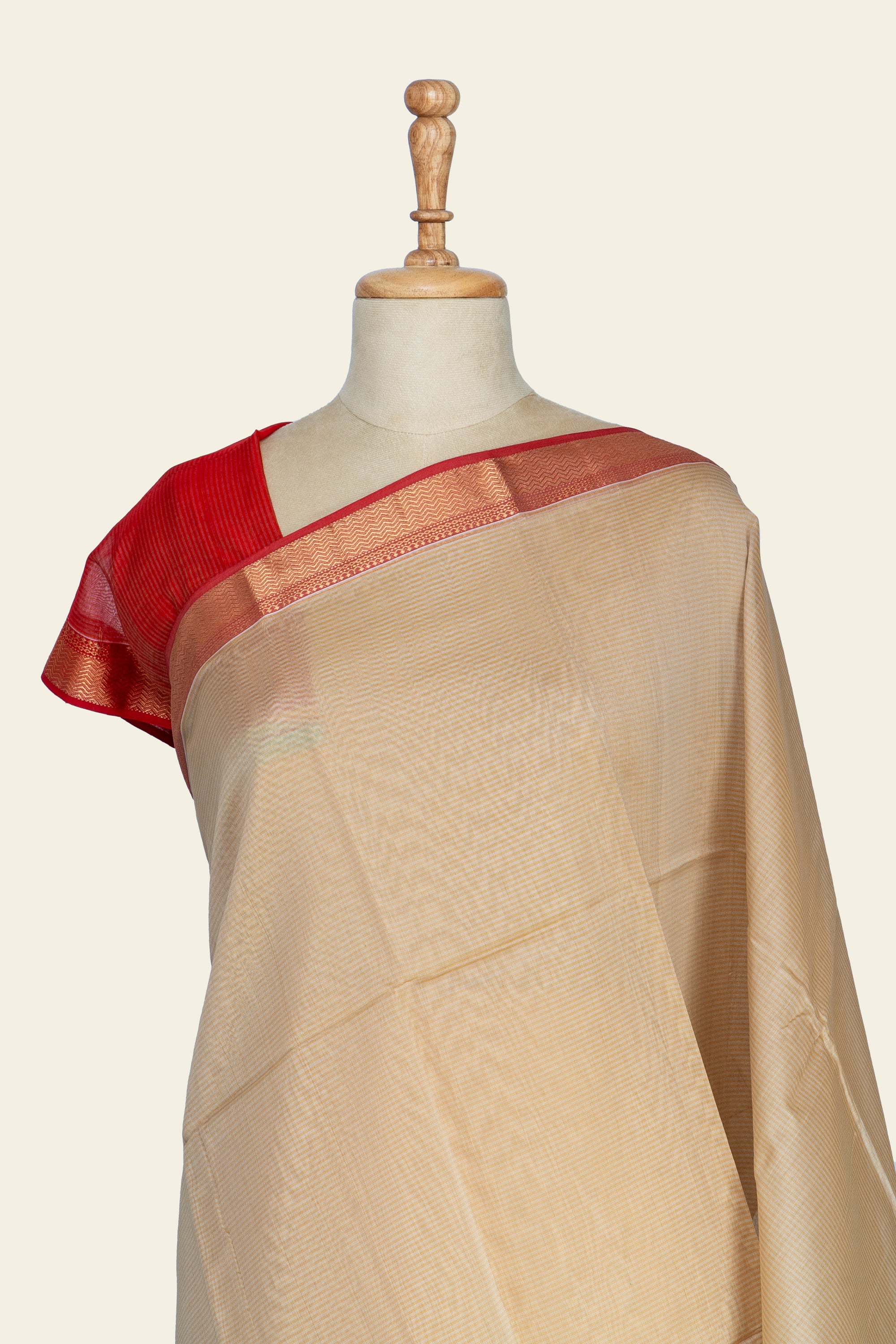 Beige Dobby Design Maheshwari Silk Cotton Saree