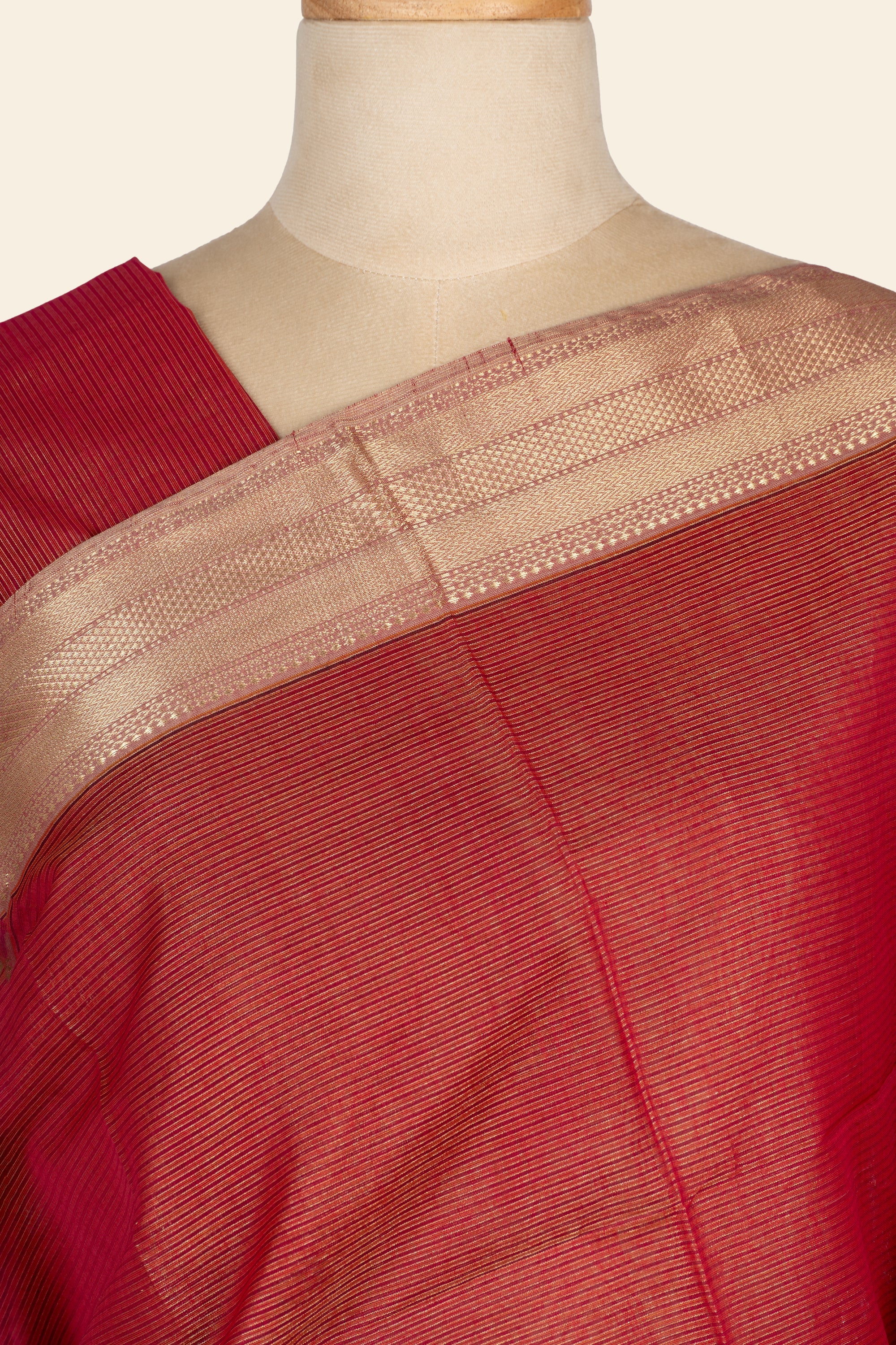 Red Tissue Maheshwari Silk Cotton Saree