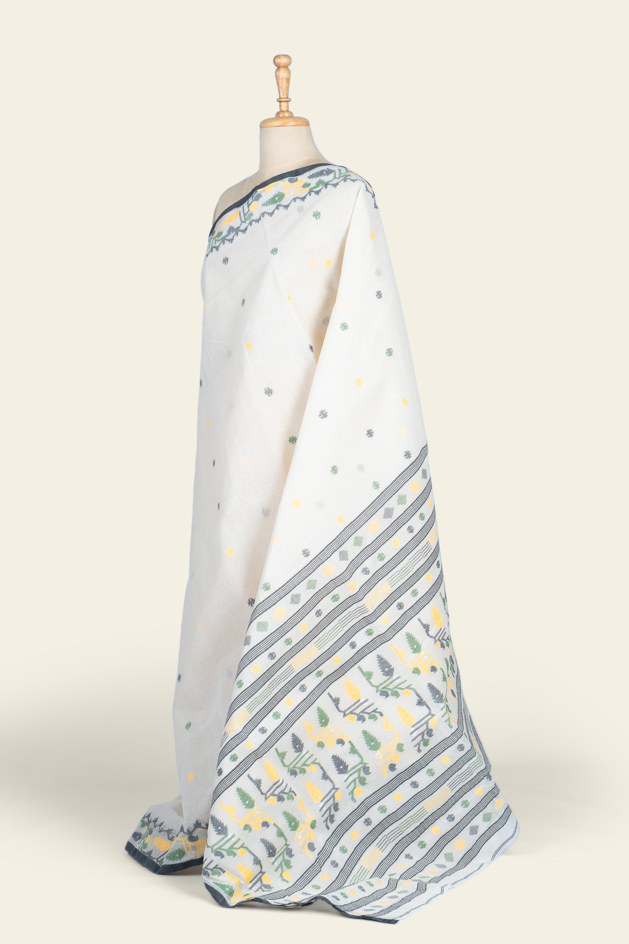 Muted White Jamdani Bengal Cotton Saree