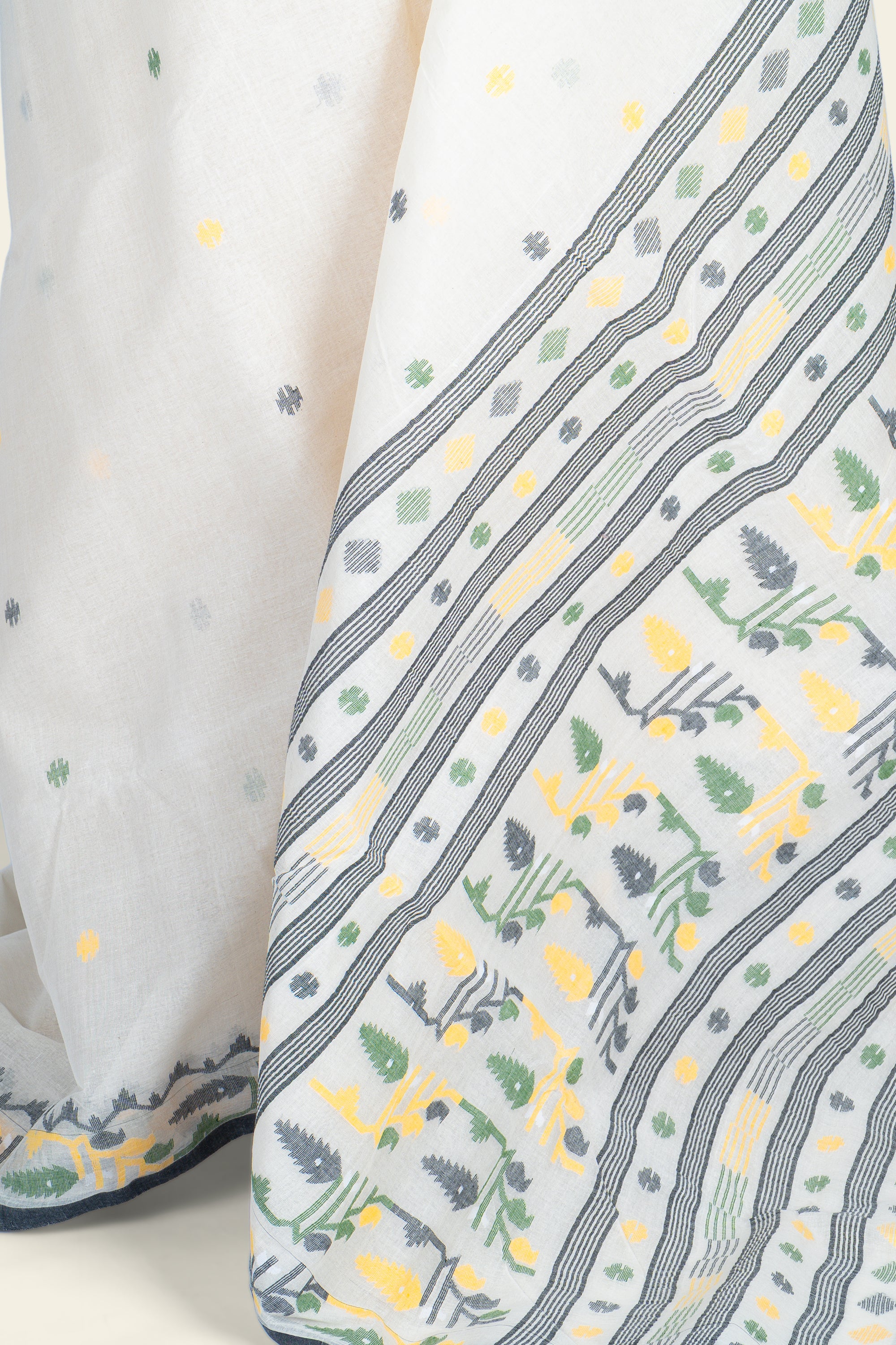 Muted White Jamdani Bengal Cotton Saree