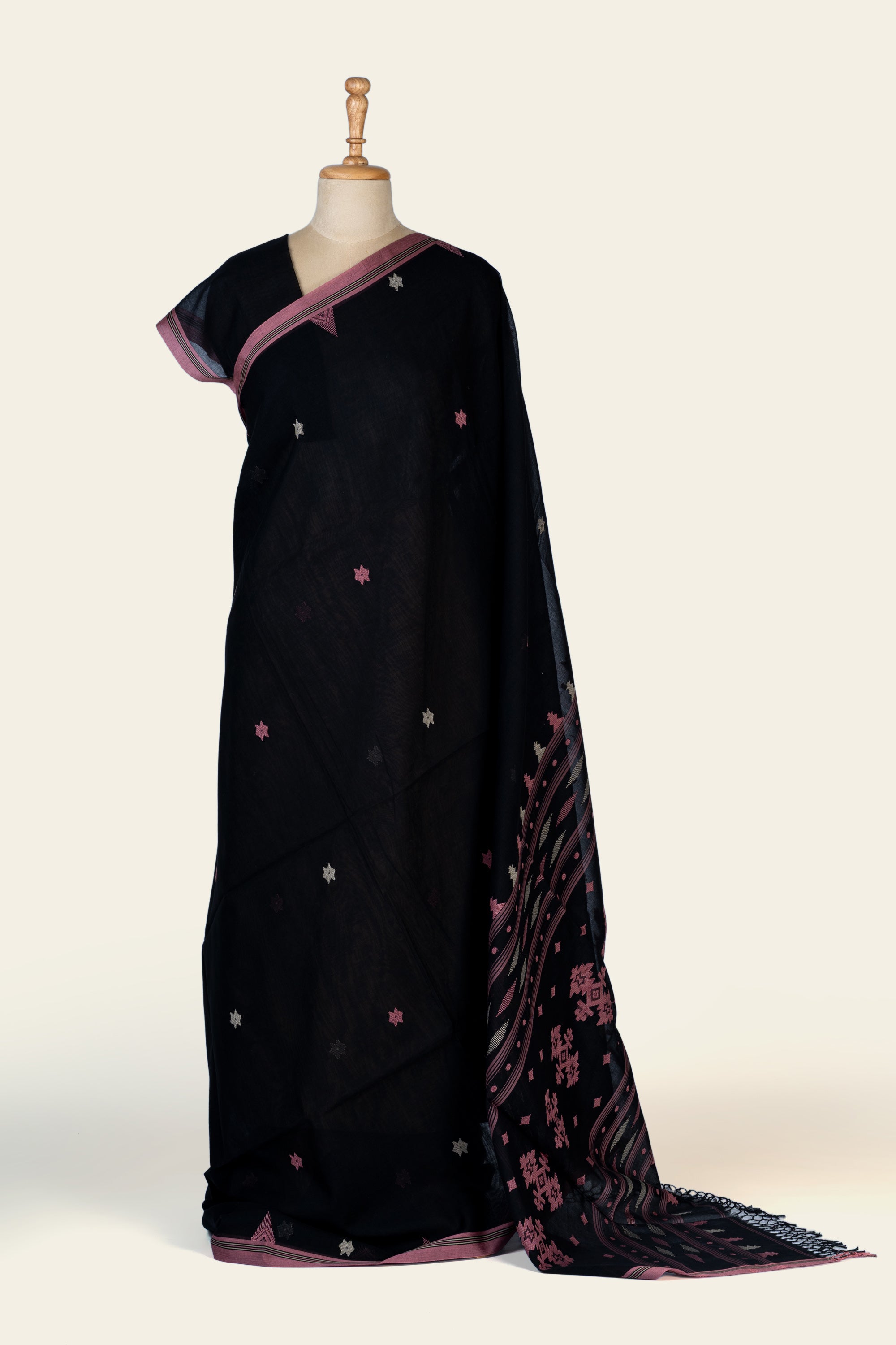 Onyx Black Handwoven Bengal Cotton Jamdani Saree
