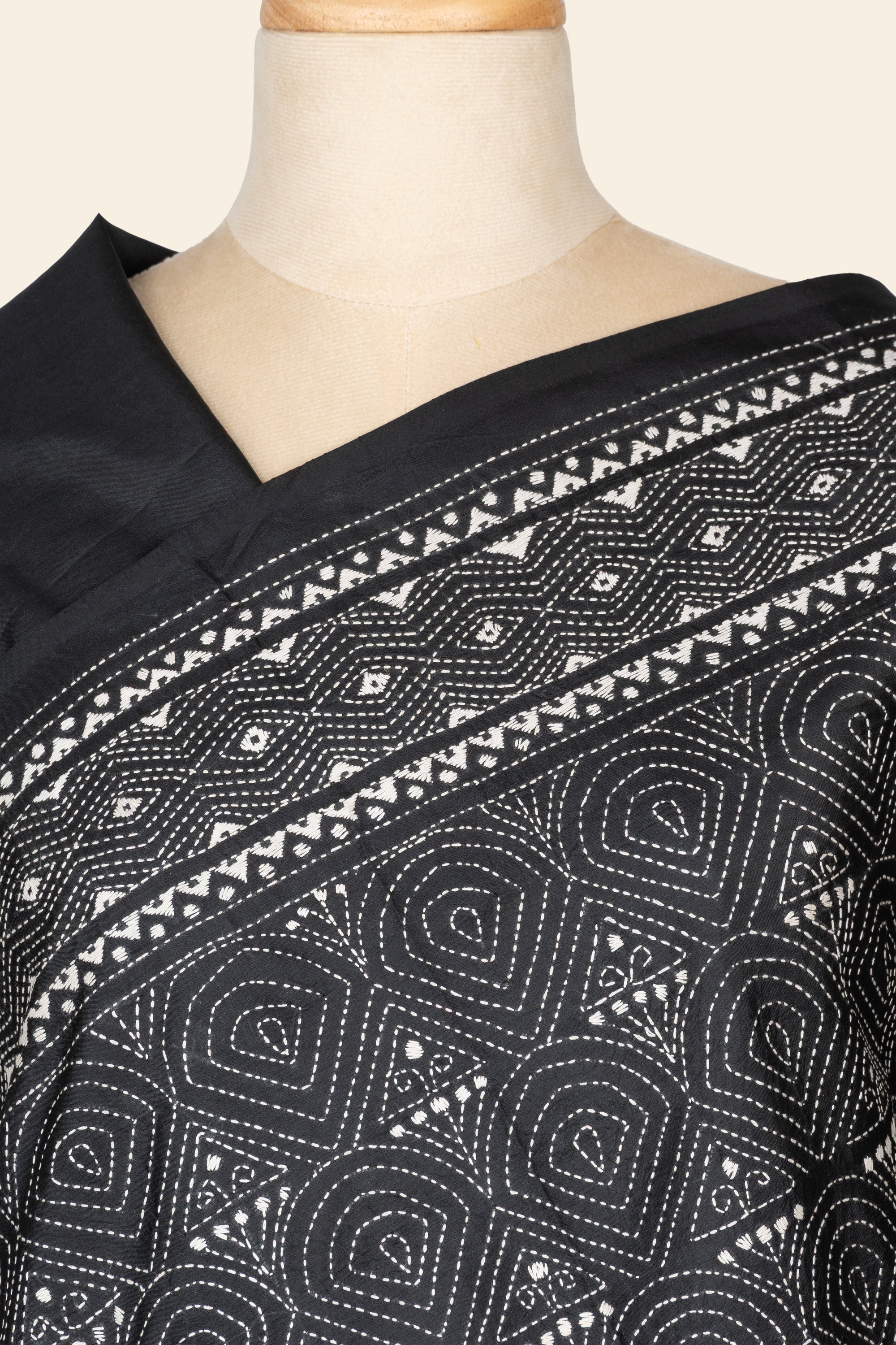 Black and White Bengal Kantha Stitch Pure Silk Saree