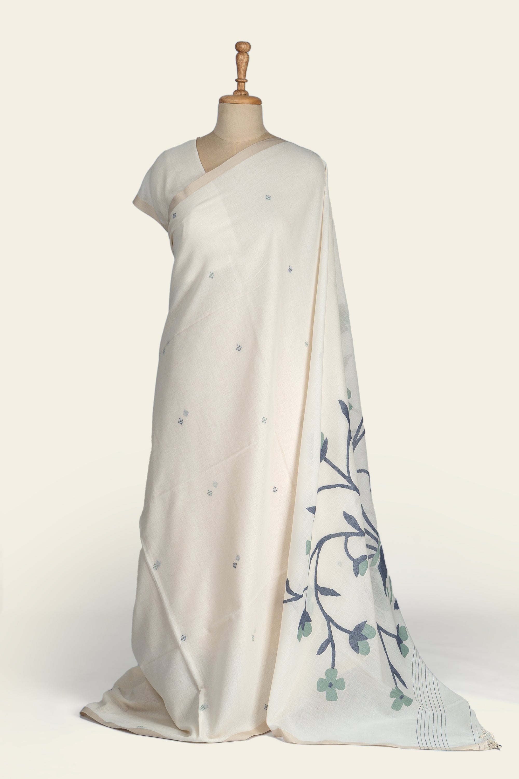 Frosty White Bengal Jamdani  Cotton Saree