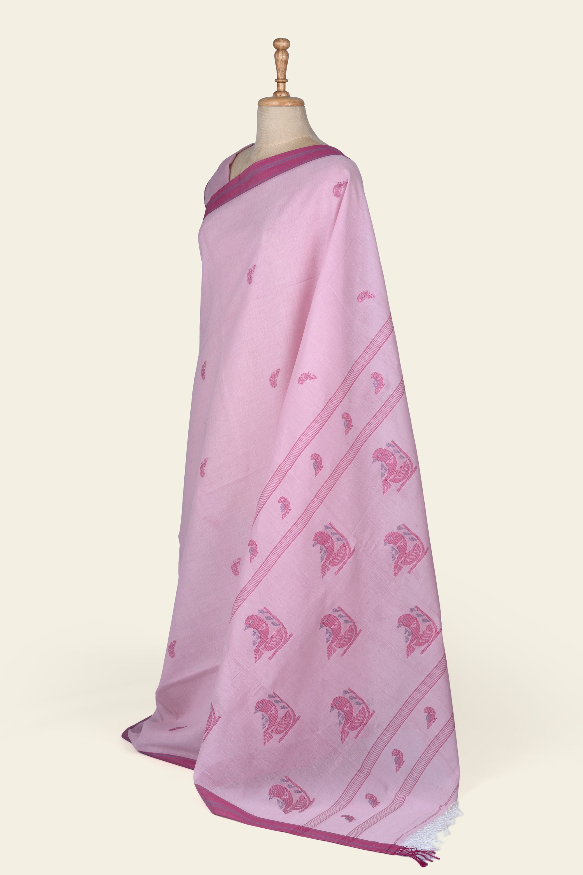 Light Pink Handwoven Jamdani Bengal Cotton Saree