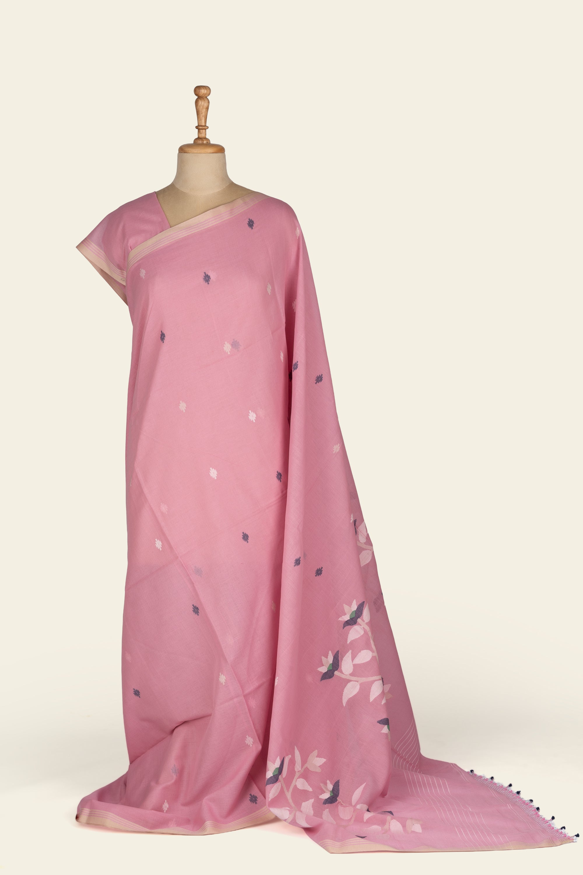 Pink Handwoven Floral Jamdani Bengal Cotton Saree
