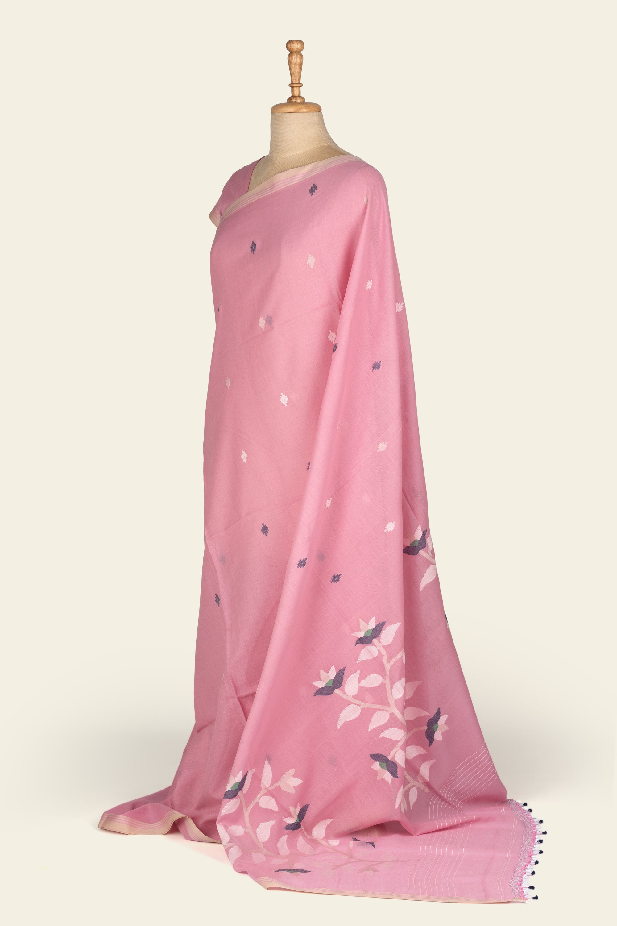 Pink Handwoven Floral Jamdani Bengal Cotton Saree