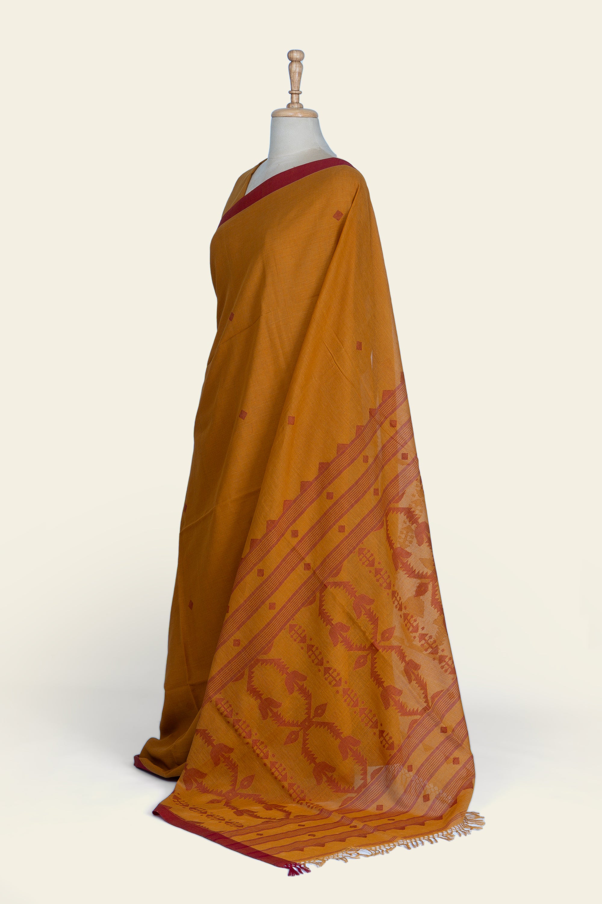 Sunrise orange Handwoven Jamdani Bengal Cotton Saree