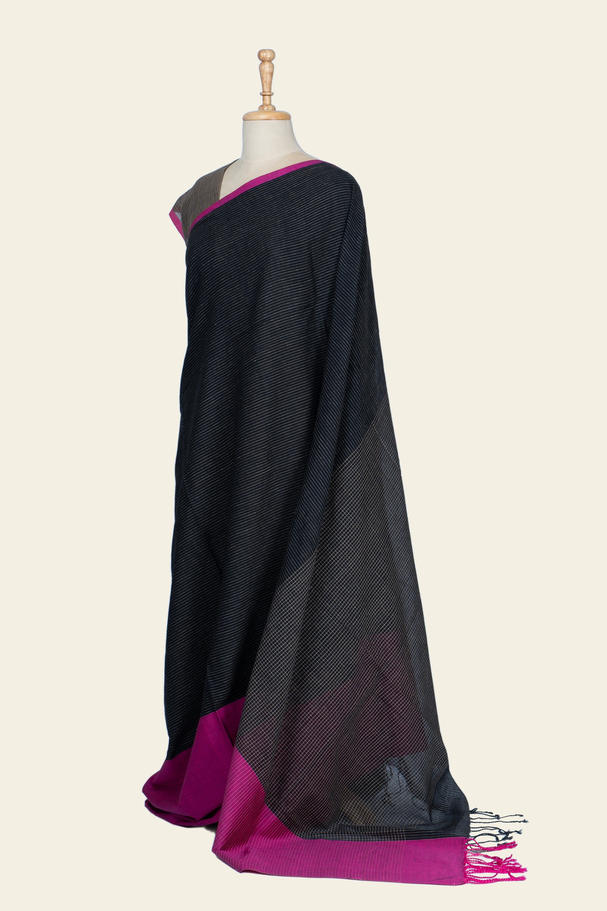 Black and Pink Checks Handwoven  Bengal Cotton Saree