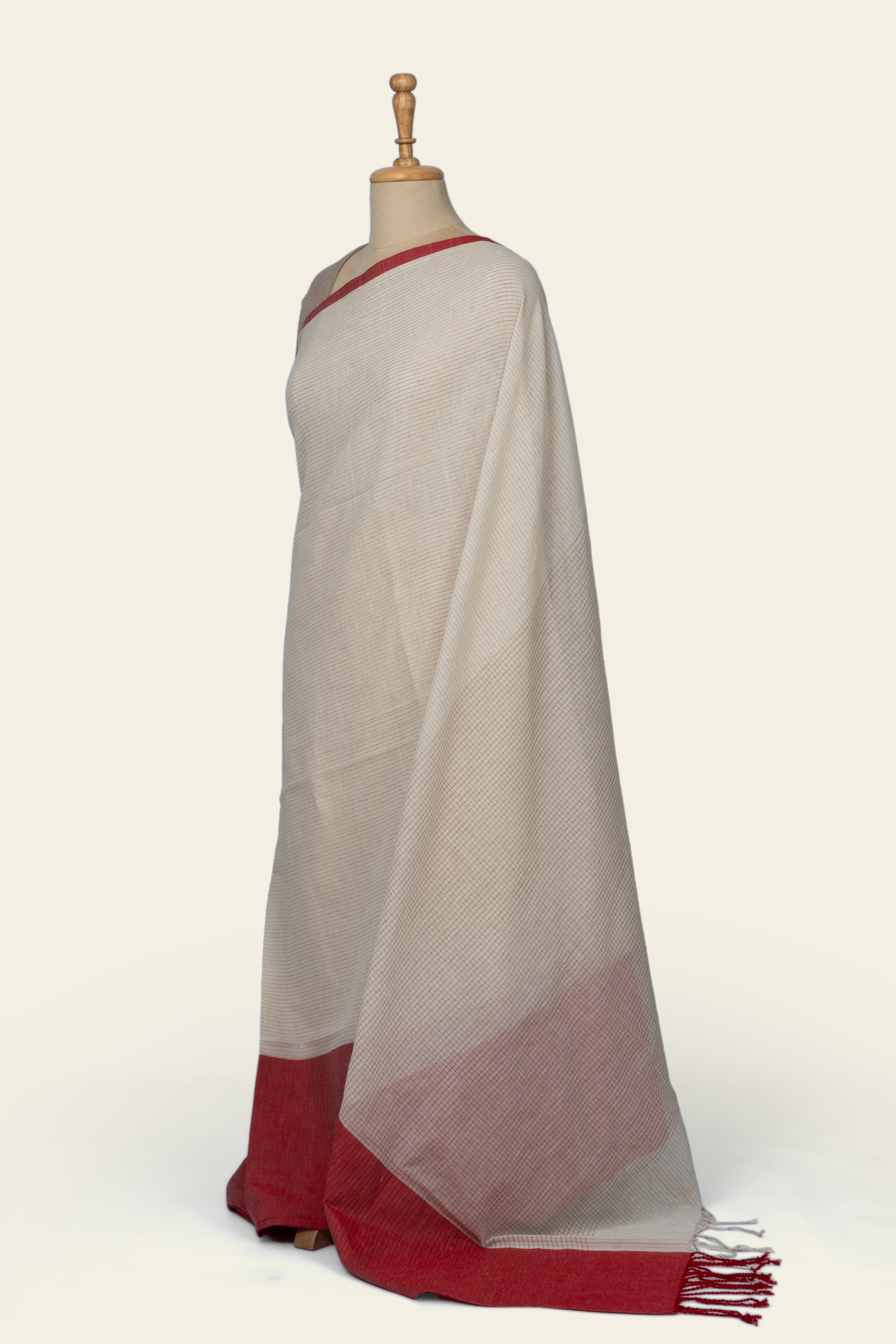Off White and Red Checks Handwoven  Bengal Cotton Saree
