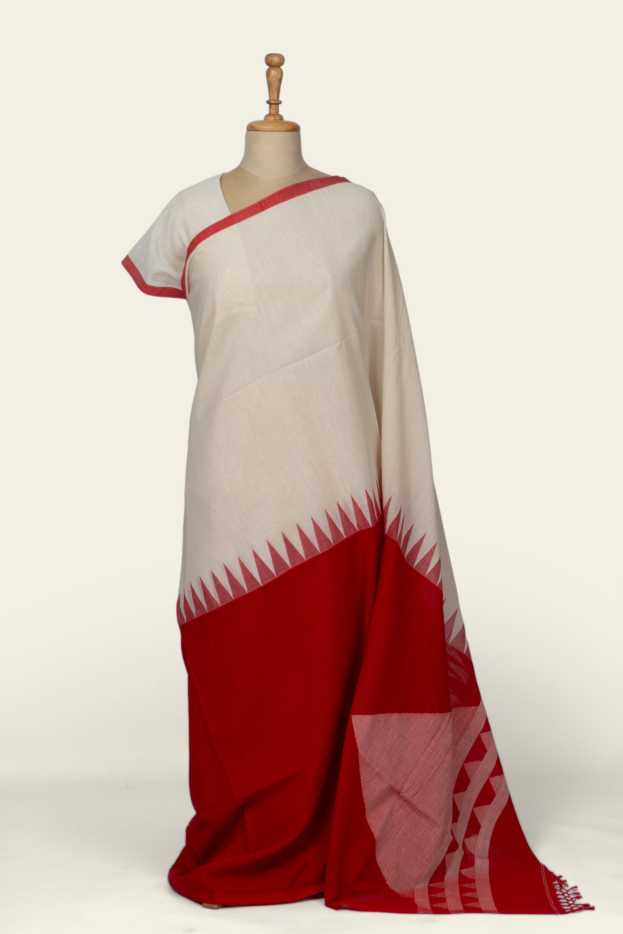 Off White and Red Bengal Jamdani  Cotton Saree