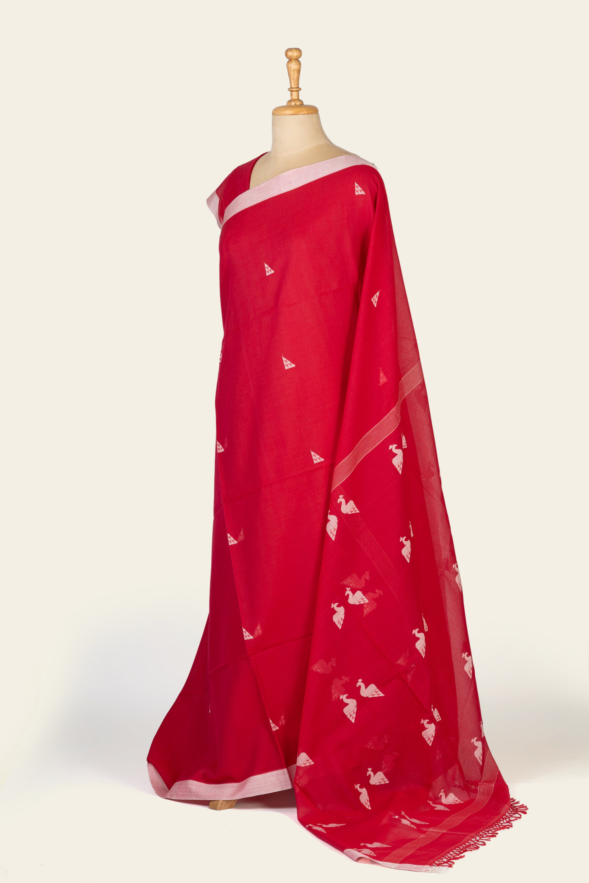 Reddish Pink Handwoven  Bengal Cotton Jamdani Saree