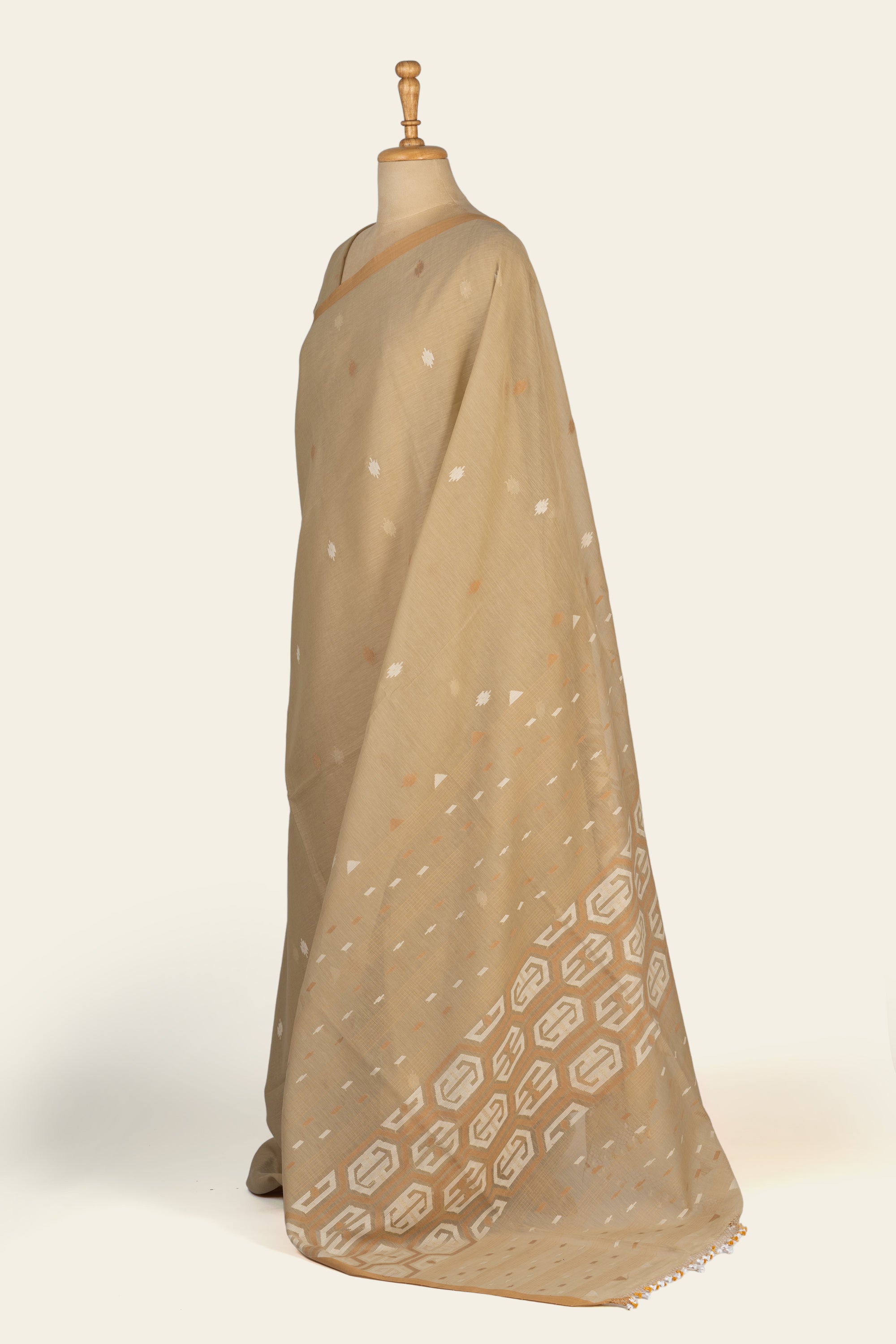 Sand Beige Bengal Jamdani Cotton Saree