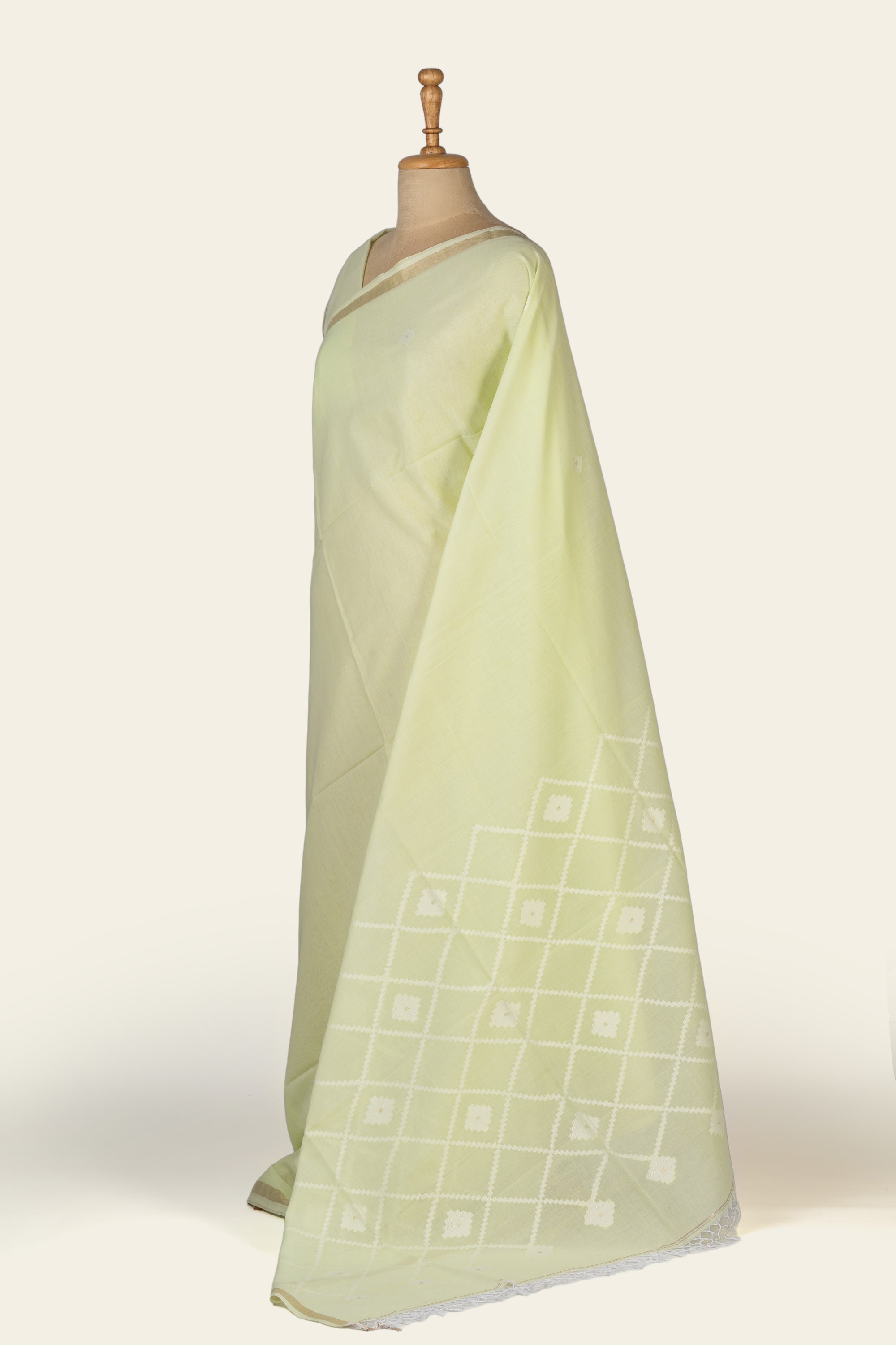 Light Pista Green Handwoven  Bengal Cotton Saree