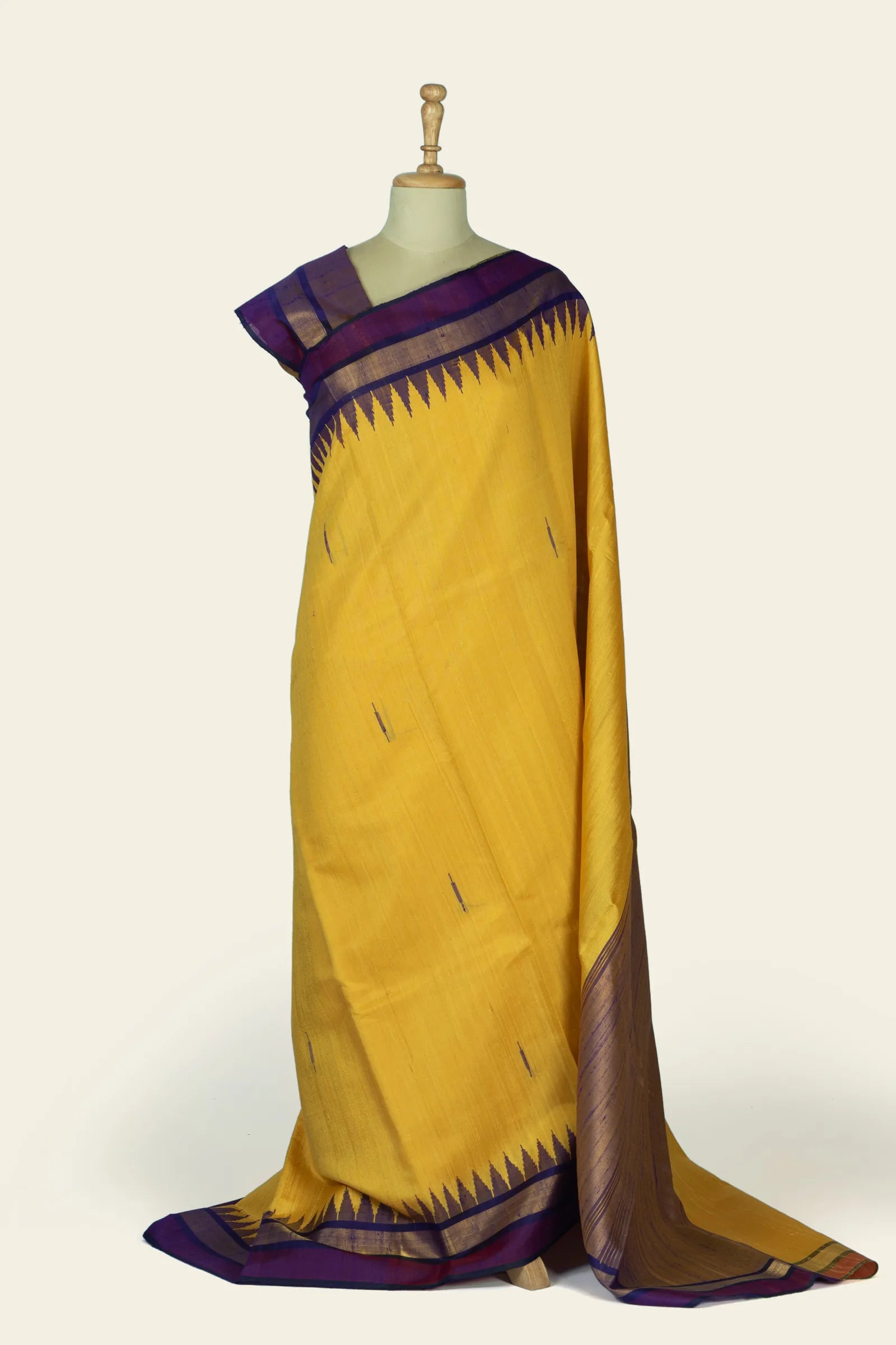 Yellow Raw Silk Handwoven Saree - front drape