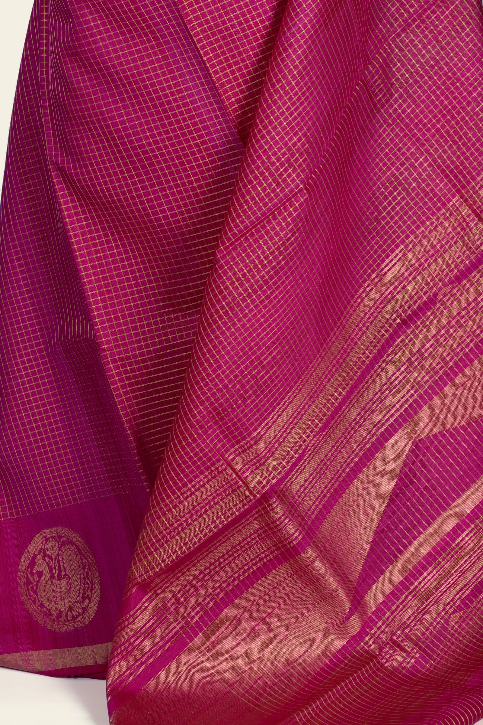 Pink Raw Silk Handwoven Saree - close-up